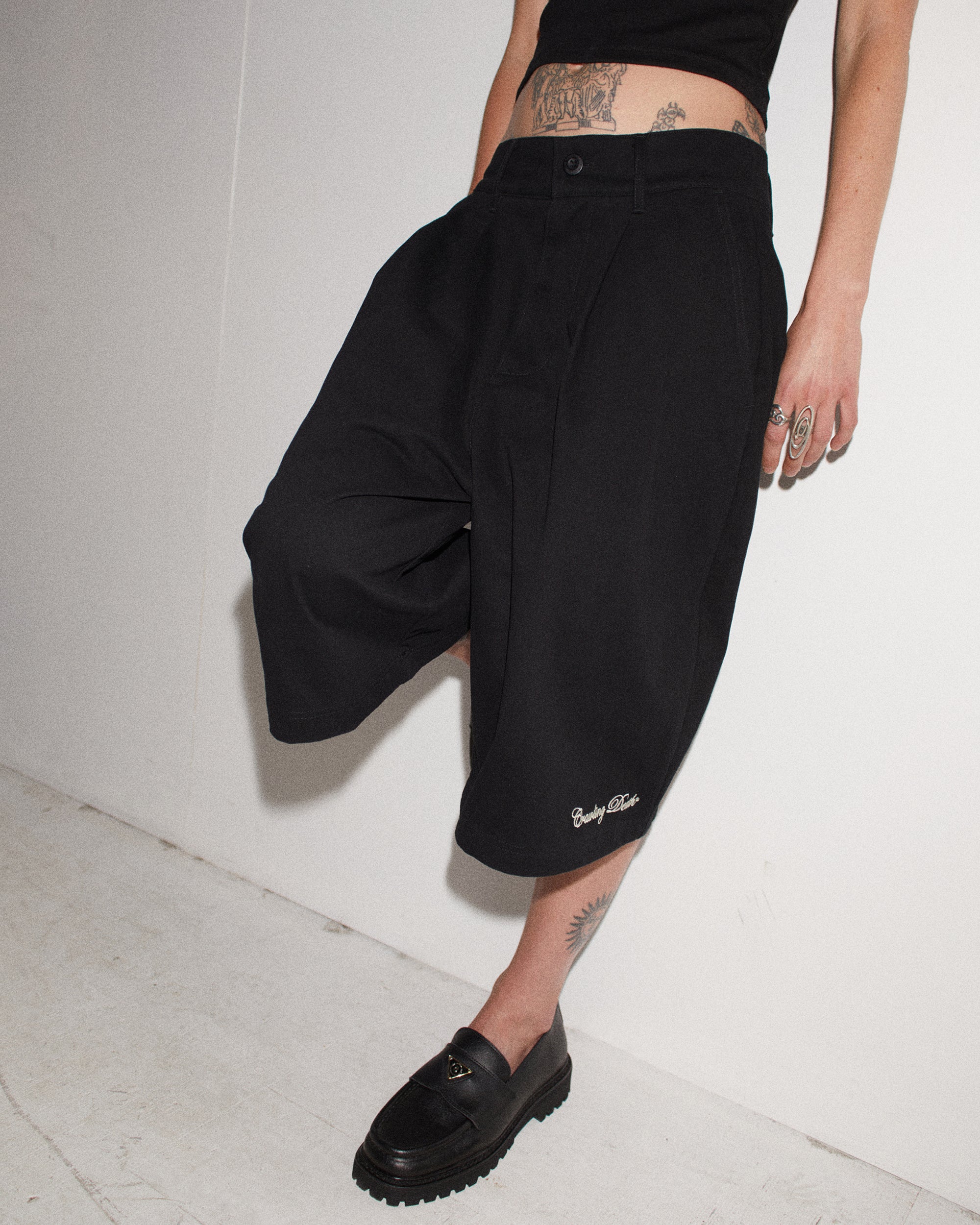 Pleated Shorts | Black