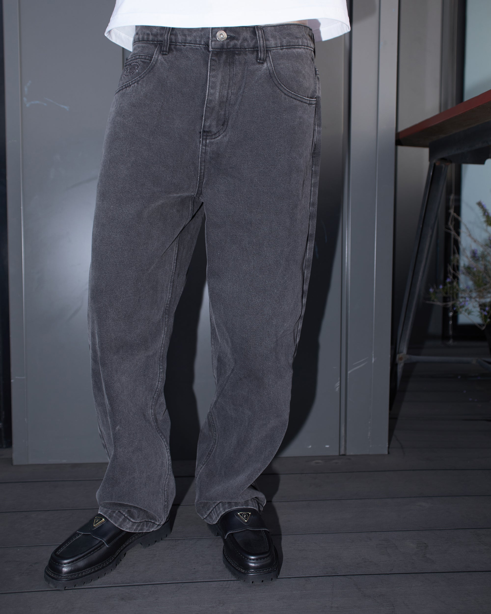 Barbed Denim Jeans | Faded Black