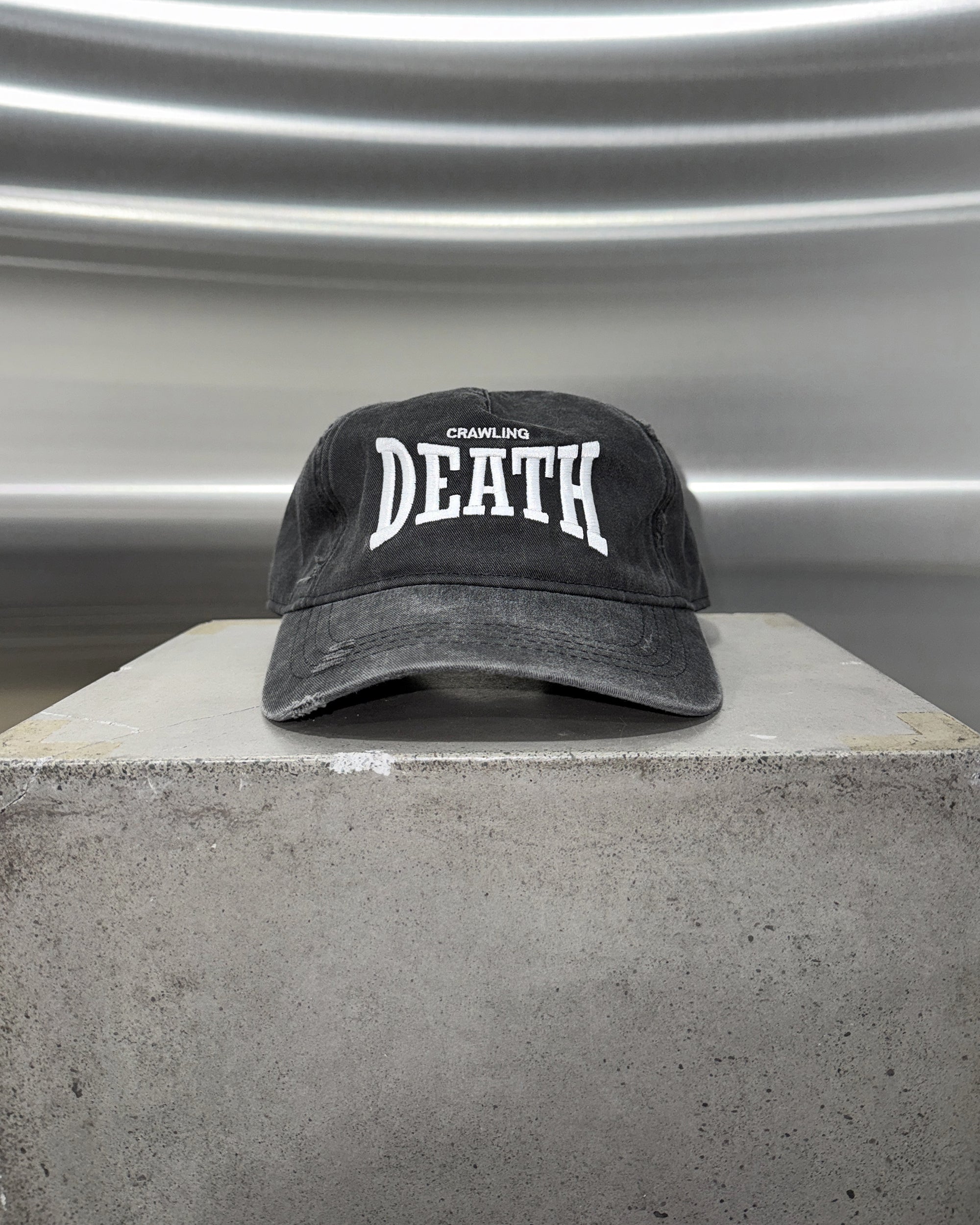 Curve Logo Cap | Washed Black
