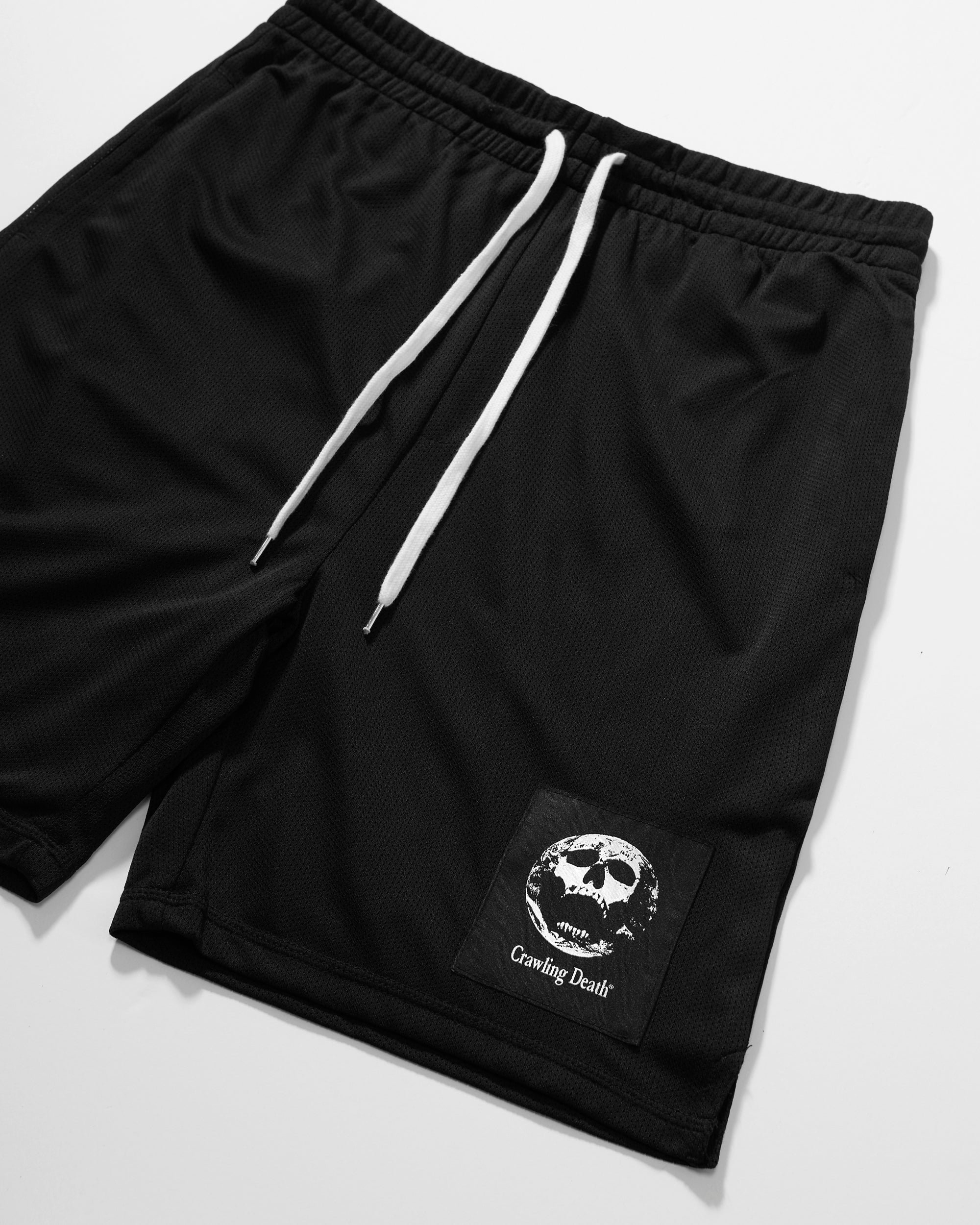 Earth Scream Mesh Shorts | Black