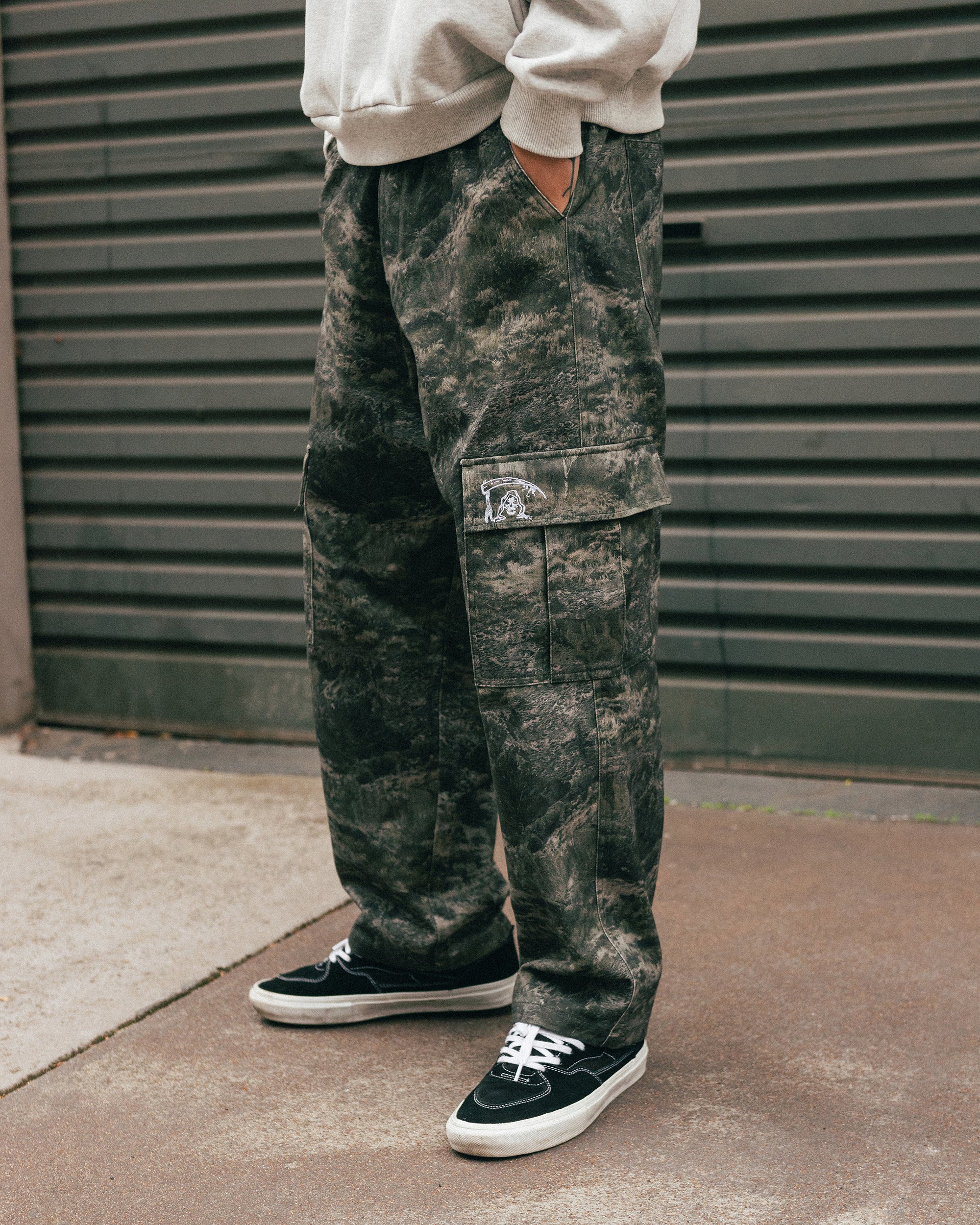 Reaper Cargo Pants | Mountain Camo