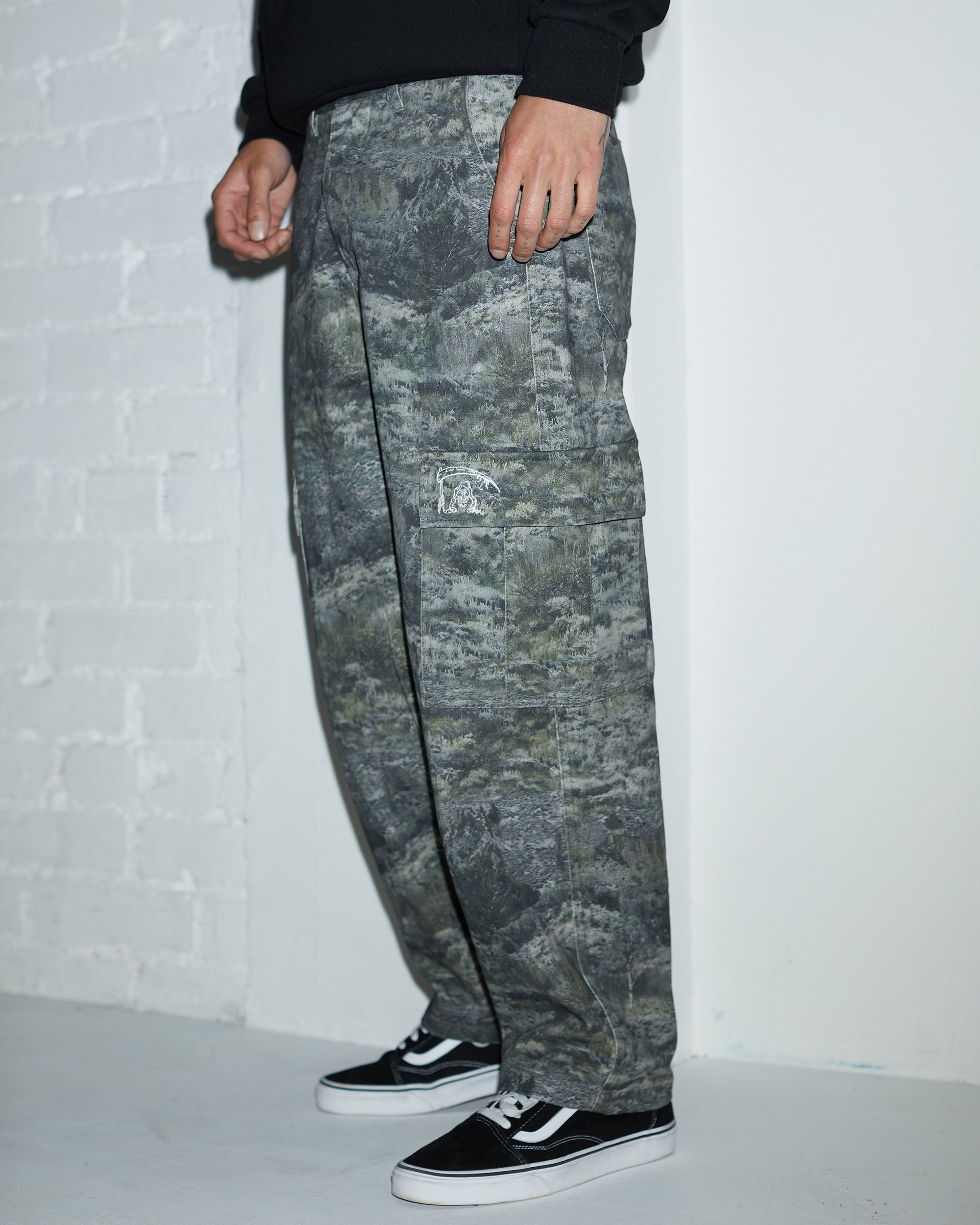 Reaper Cargo Pants | Mountain Camo