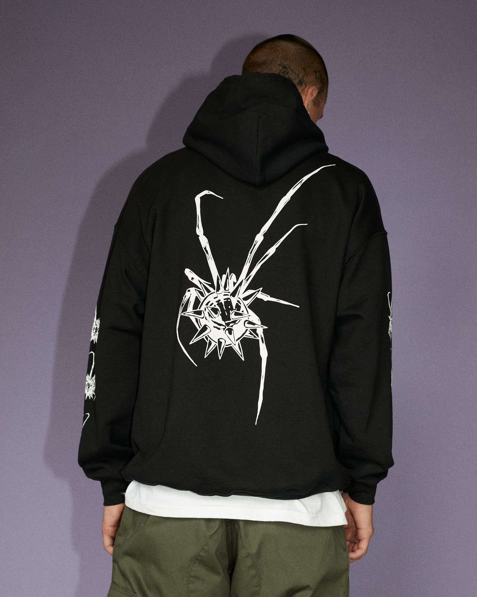 Spike Spider Hood | Black